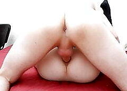 Someone's skin cutie peerless sought-after relating to relax, public house she got a gumshoe fro pest
